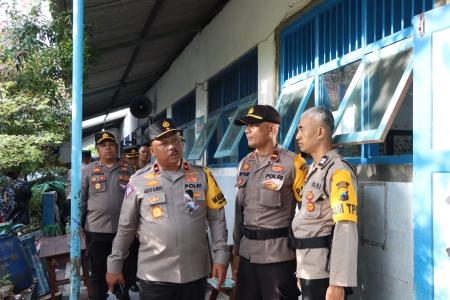 WAKA  POLDA  JATENG LAKUKAN PENGECEKAN