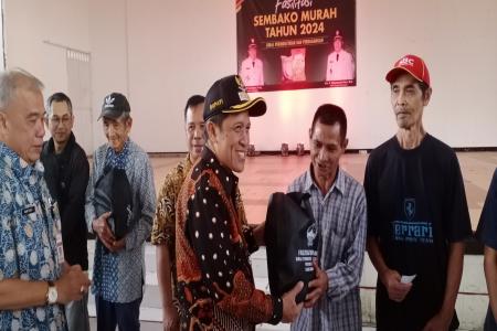 KENDALIKAN HARGA KEBUTUHAN POKOK J
