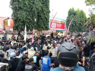 Massa Aksi Reformasi Polri di Purbalingga, Berakhir ricuh.