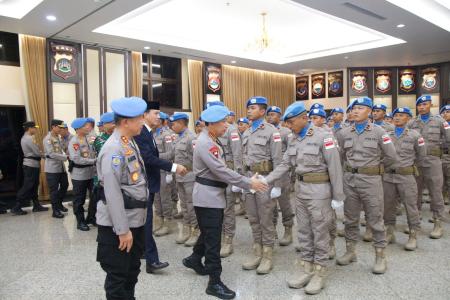 Kapolri Lepas Satgas FPU 7 MINUSCA dalam Misi Perdamaian PBB di Afrika