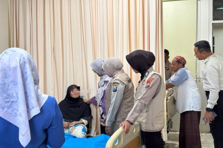 Polda Jatim Beri Trauma Healin