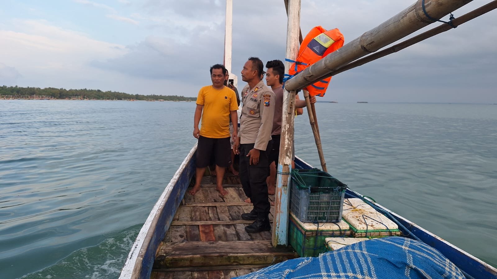 Pemuda 22 Tahun Dilaporkan Melompat dari Jembatan Pelabuhan Dungkek, Tim Gabungan Masih Lakukan Penc