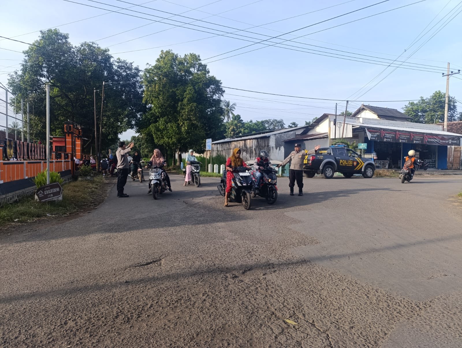 Polri Penjagaan dan Pengaturan Lalu Lintas (Gatur Lalin) Difokuskan Pada Titik-titik Strategis, Teru