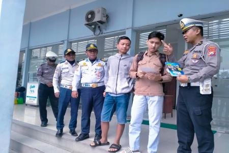 POLRES MAGETAN MASIFKAN EDUKASI PE