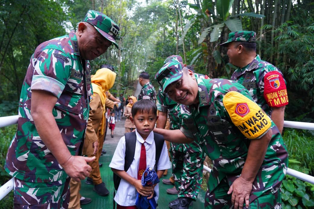 Brigjen TNI R. Benny Arifin Pimpin Wasev TMMD Ke 127 di Kodim 0808-Blitar