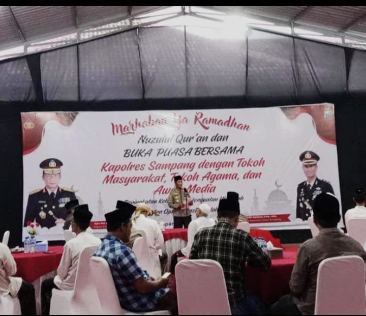 KAPOLRES SAMPANG GELAR BUKA PUASA BERSAMA PERINGATI NUZULUL QUR'AN