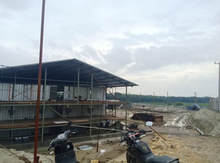 Pembangunan Kandang Ayam di Desa Kebon Cau Masih Berjalan Meski Diduga Belum Kantongi Izin