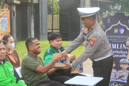 Cepat Dekat Bersahabat  Polres