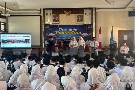 SMAN 1 Kejobong Pelopor Sekola