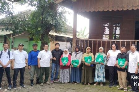 Perhutani KPH Semarang Tebar K