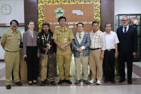 Selain Solusi Penanganan Sampah PT TGS Juga Tawarkan Transportasi Pesa