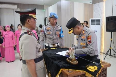 Polres Demak Gelar Upacara Pur