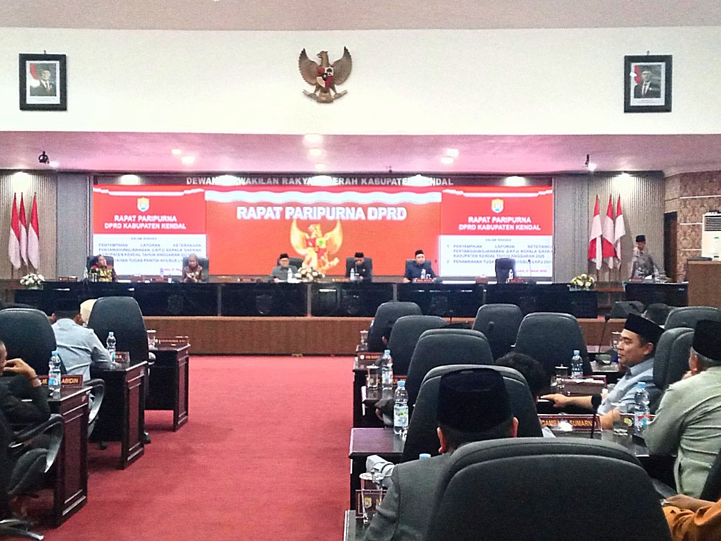 Ekonomi Kendal Melaju 7,99 Persen, Bupati Dyah Kartika Paparkan LKPJ 2025 di DPRD