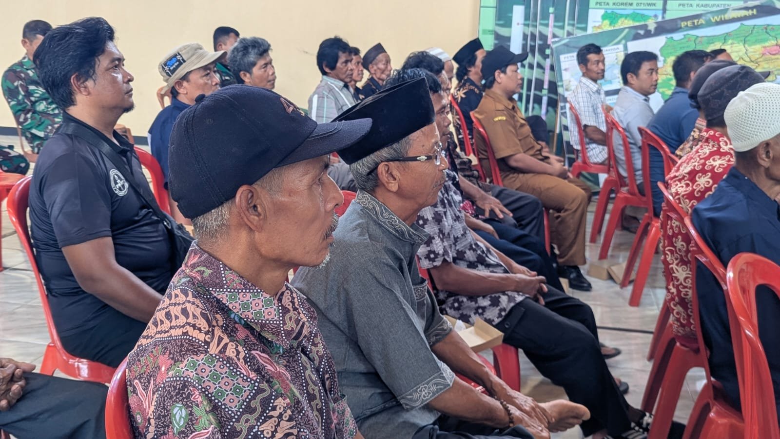 Warga Krangean Sambut Bahagia Pembangunan Jalan Penghubung Desa dalam TMMD ke-128