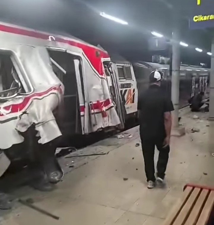 Tabrakan Argo Bromo Anggrek dan KRL di Bekasi Timur, Empat Orang Dilaporkan Meninggal Dunia