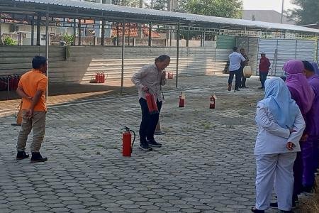 SIMULASI APAR HINGGA STERILISASI, 