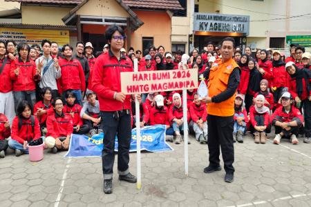 Semarak Hari Bumi Perhutani Hadiri Pen