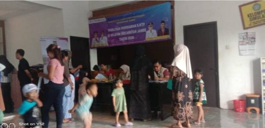 Fasilitasi Perekaman E- KTP Desa Sukamanah Kecamatan Jambe Tahun 2026