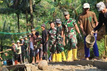 Estafet Ember Penuh Tawa Cara 