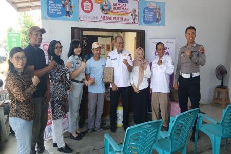 Warga Pidodo Wetan Kini Bayar Pajak Ke