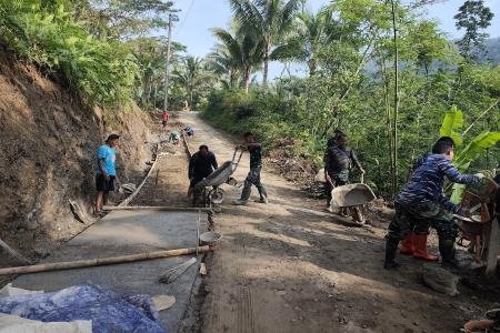 Kejar Target Waktu Pembuatan Rabat Bet