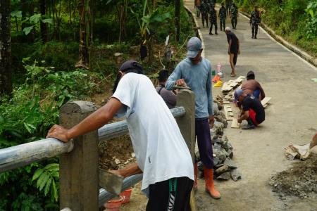 Di Ujung Penantian Jembatan Ga