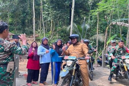 Senyum Warga Krangean Sambut K