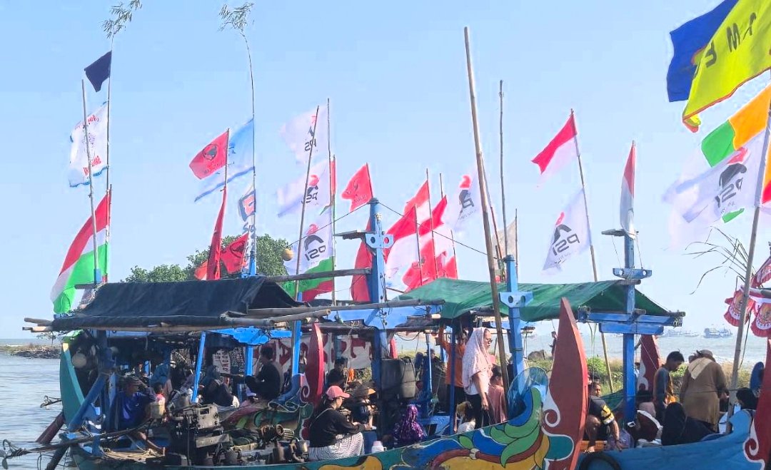 Pesta Laut Tawang 2026 Makin Meriah, PSI Kendal Turun Langsung Dukung Budaya dan Nelayan