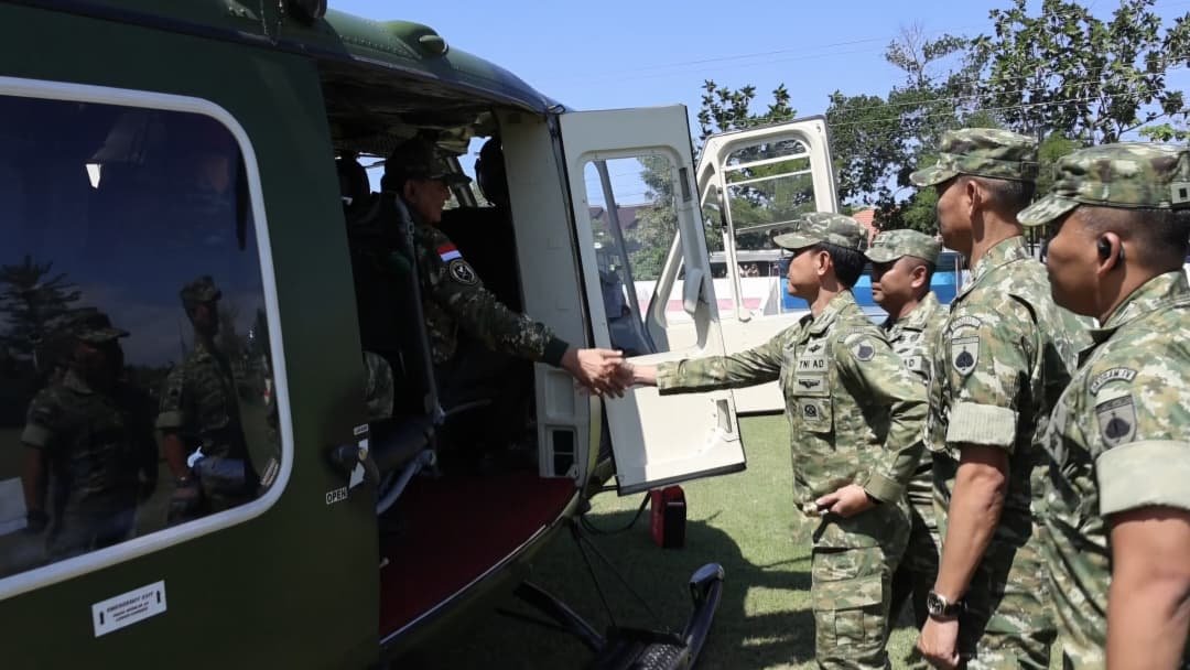 Menhan Sjafrie Datangi Yonif TP 935 Kendal, Tegaskan TNI Tak Hanya Siap Bertempur tapi Bangun Desa
