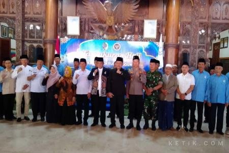 PLT BUPATI TULUNGAGUNG SAMBUT JEMA