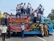 Peternak Ayam Demo di Kendal, Harga Pakan Mahal Jadi Sorotan