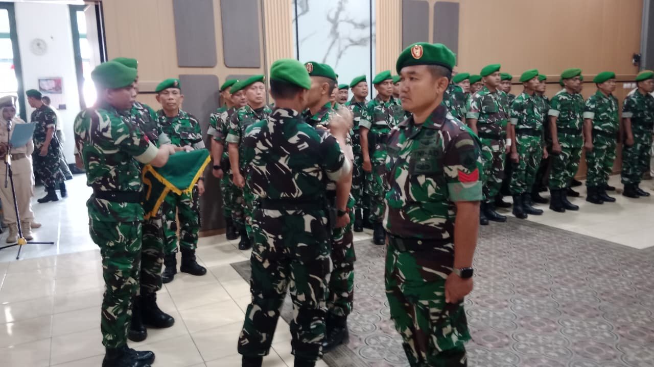  Dandim 0702-Purbalingga Pimpin Upacara Korps Raport Alih Tugas dan Penerimaan Anggota Baru