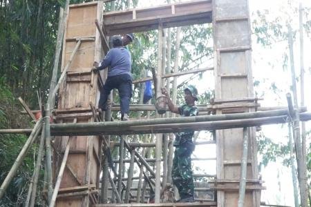 TNI dan Warga Kebut Penguatan 