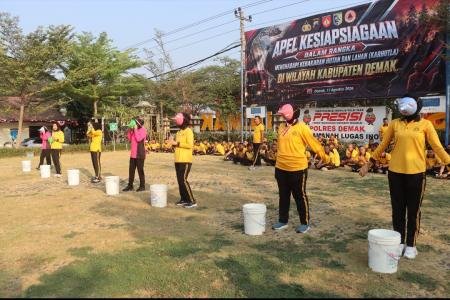 Sambut HUT Ke81 RI Polres Dema