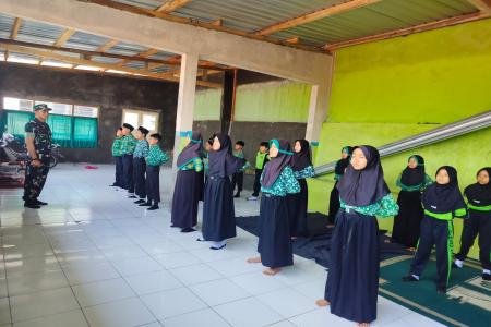 JELANG JAMBORE RANTING, SISWA MI M