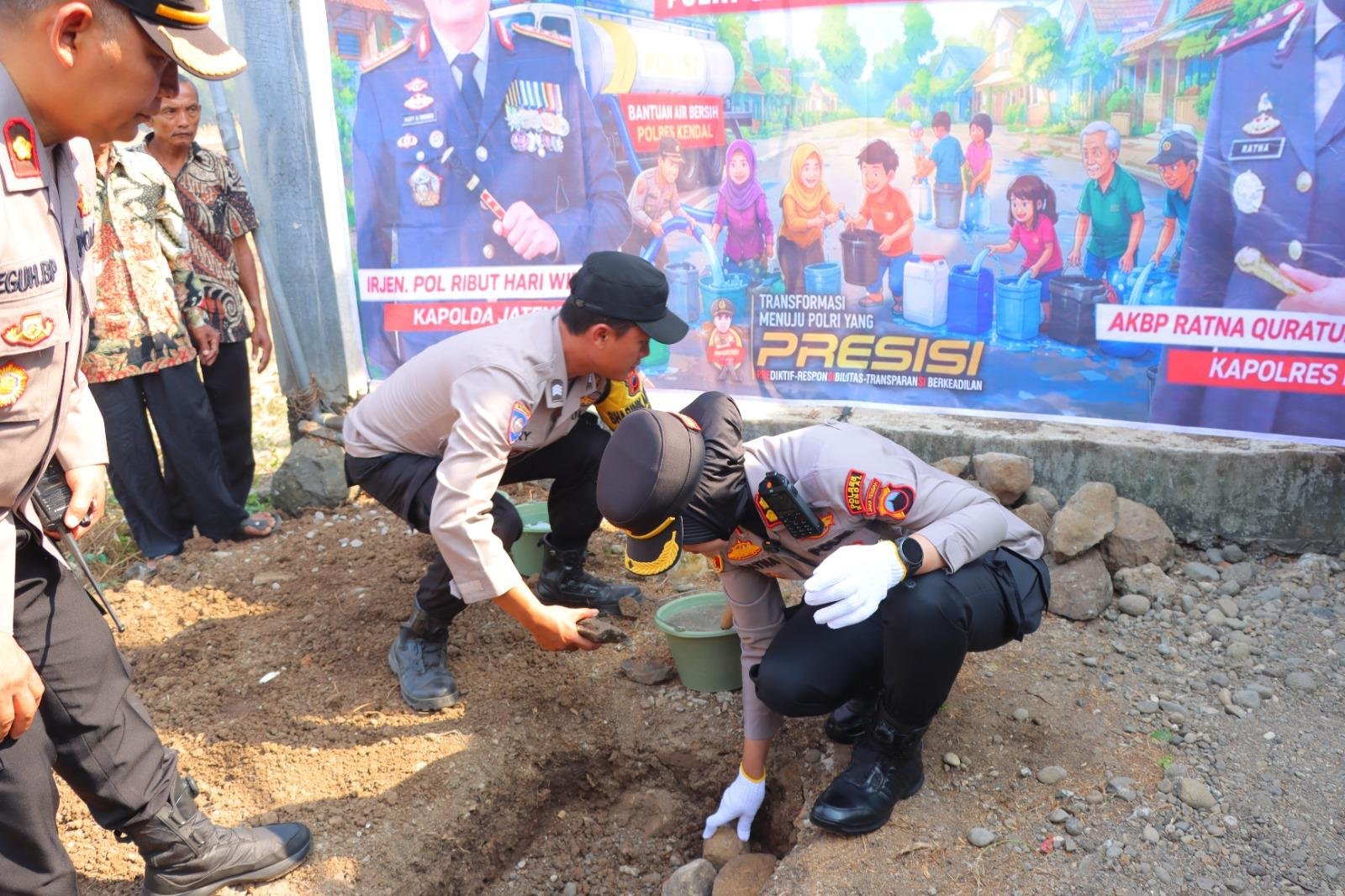 Atasi Kendala Air, Polres Kendal Bangun Instalasi Sumur Bor di Sirowo Kaliwungu Selatan