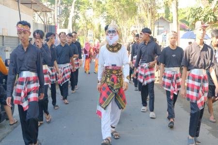 Meriah hut ke 81 ri smkn 1 pog