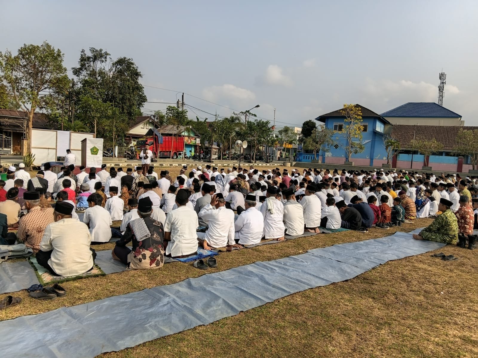 Danposramil Kertanegara Bersama Warga Gelar Sholat Istisqa