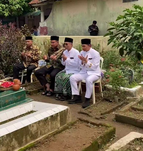 Kapolri Suyudi Ario Seto Pulang Kampung ke Lebak, Ziarah ke Makam Nenek
