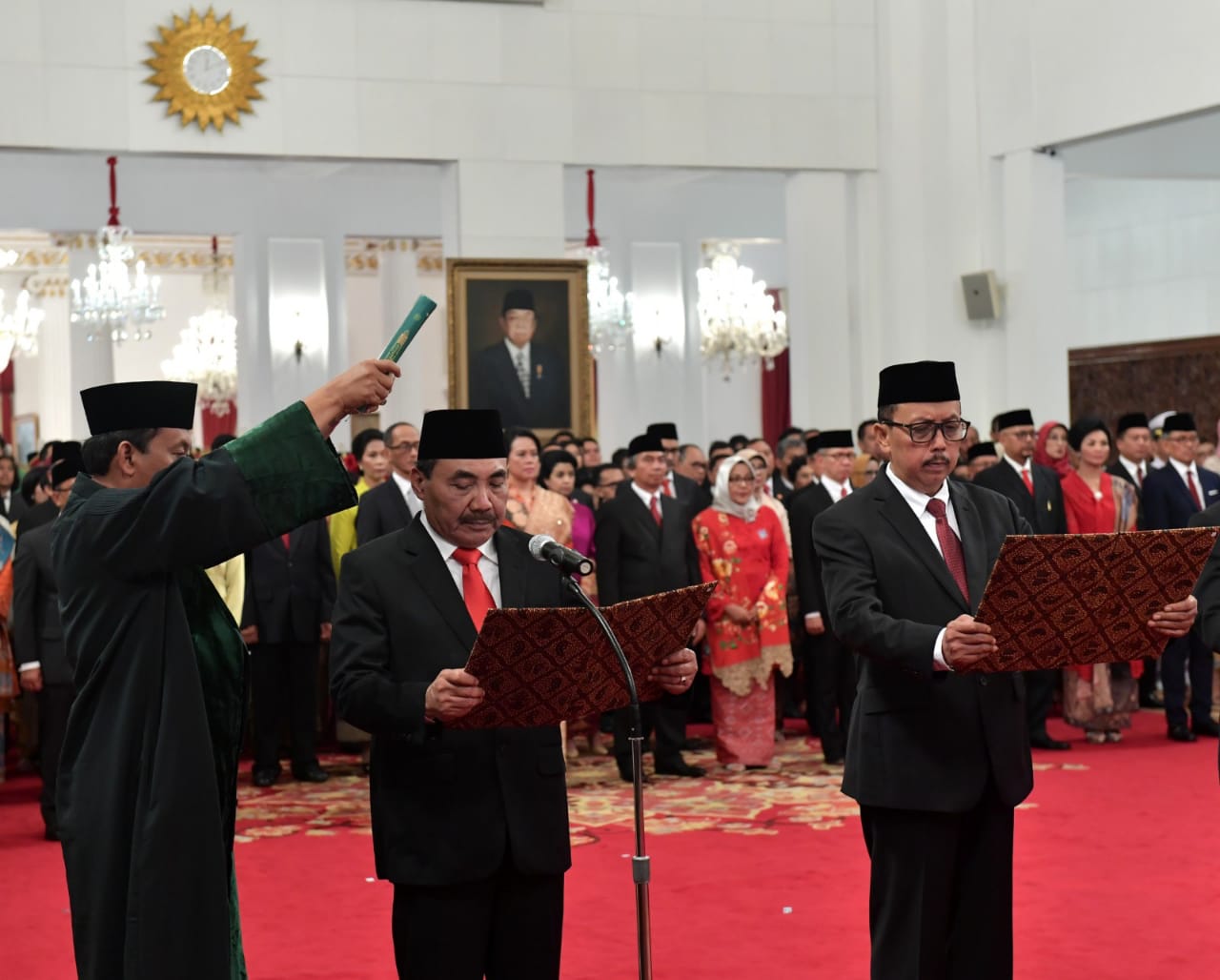 Presiden Jokowi Lantik 16 Dubes Untuk Negara Sahabat