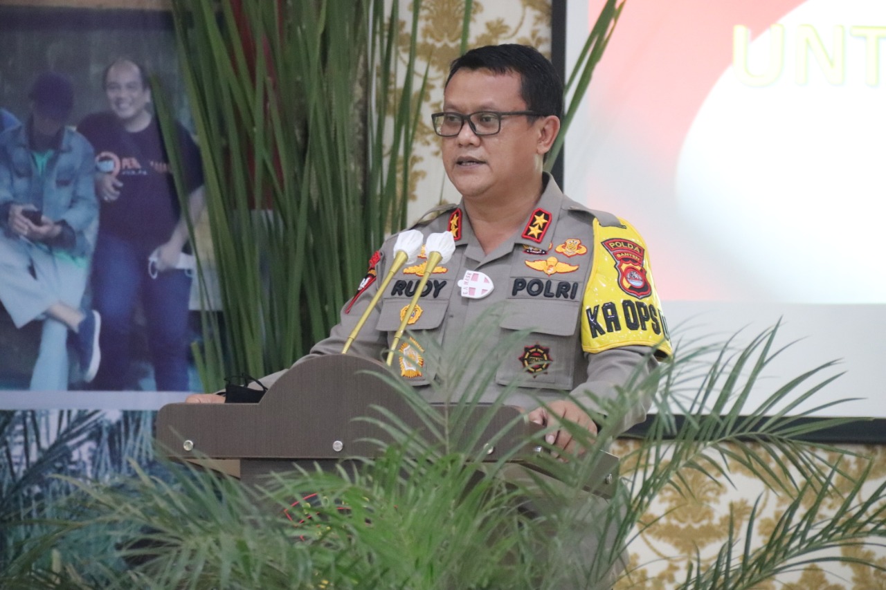 Peringati Mayday, Buruh Di Banten Gelar Aksi Sosial Dengan Prokes