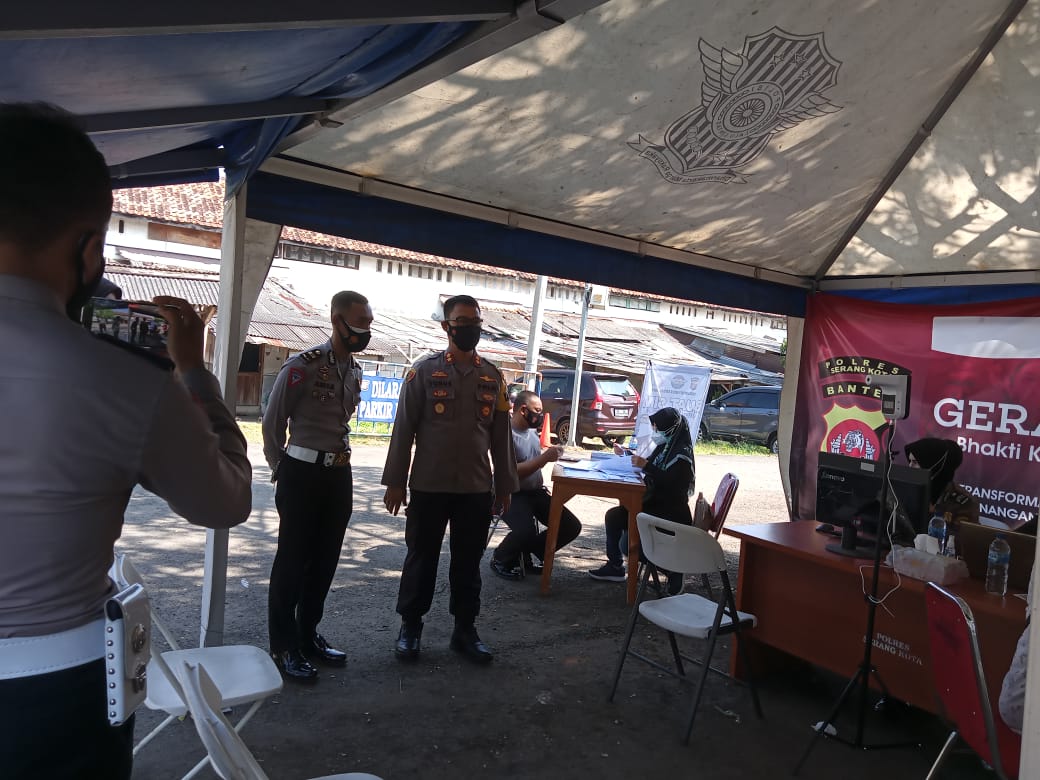 Kapolres Serang Kota Tinjau Gerai Vaksinasi Covid 19 Massal