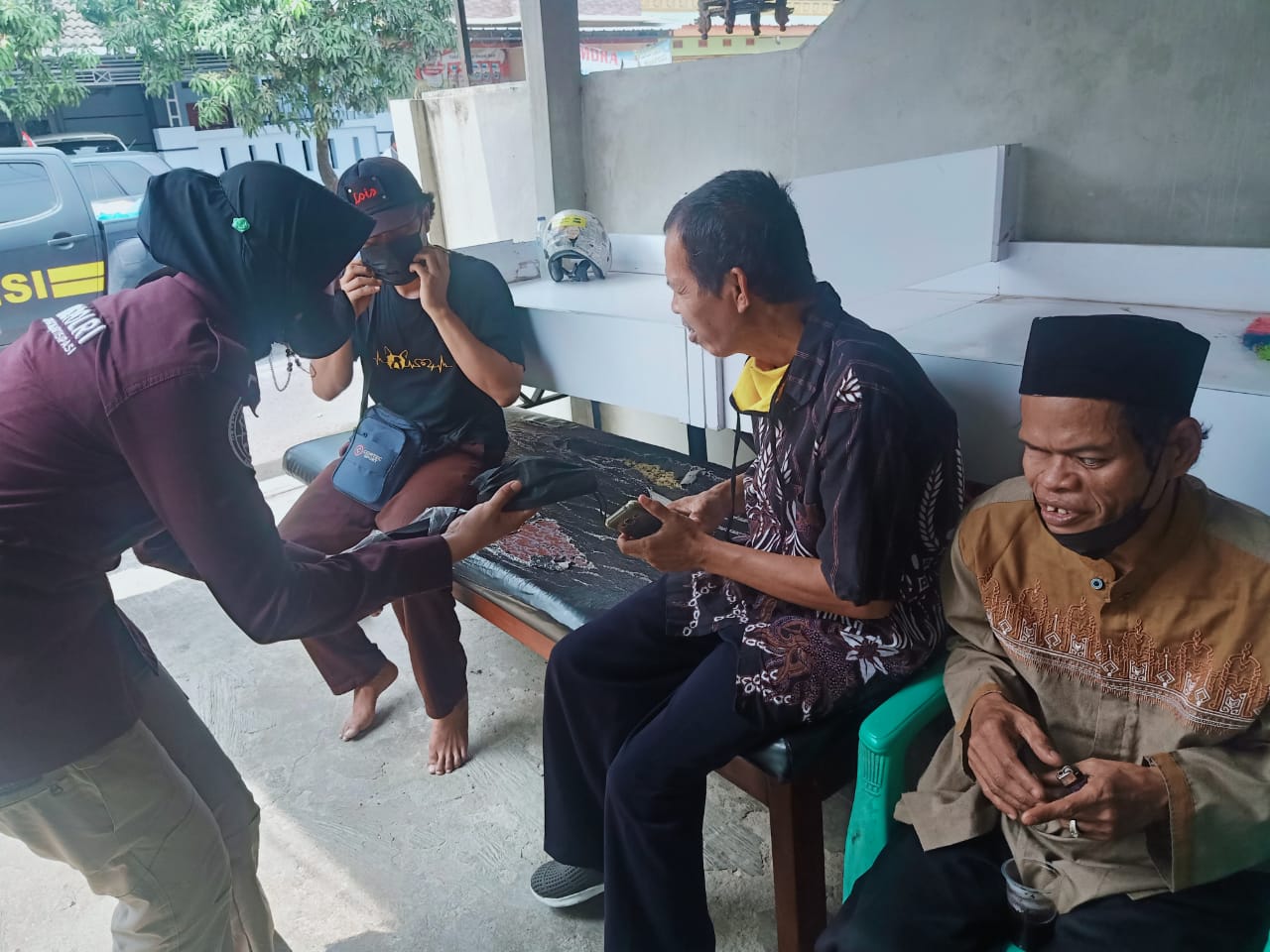 Vaksinasi Kaum Disabilitas, Polsek Leuwidamar Polres Lebak Polda Bante