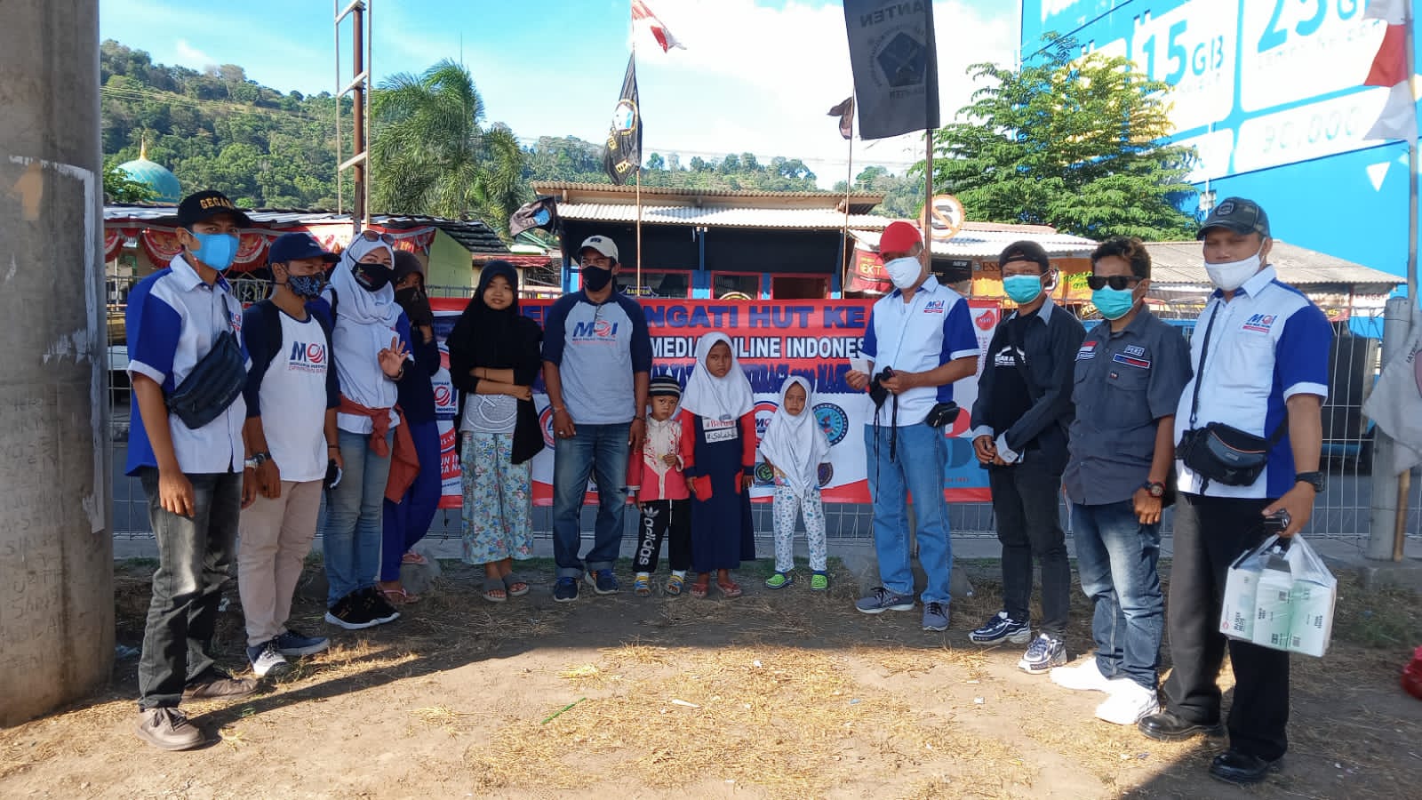 Dpc Media Online Kota Cilegon Peringati Hut Moi Ke, 3, Bagikan Santuna