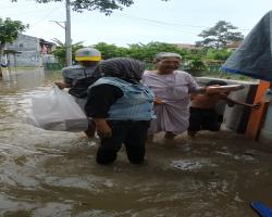 Hujan Lebat yang mengakibatkan BanjirPUB Kembali Berbagi Sasieur Saben