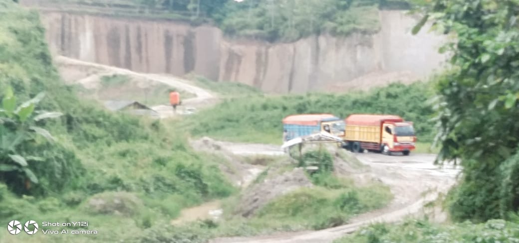 Miris Tambang Pasir Ilegal, Semakin Marak Di Wilaya Curuk Cilegon.