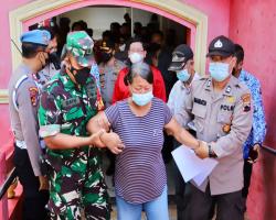 Presiden Jokowi Apresiasi Pencapaian Vaksinasi di Jawa Tengah