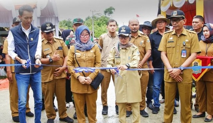 Bupati Lebak Resmikan Jalan Penghubung Desa Sindangmulya Desa Citeras
