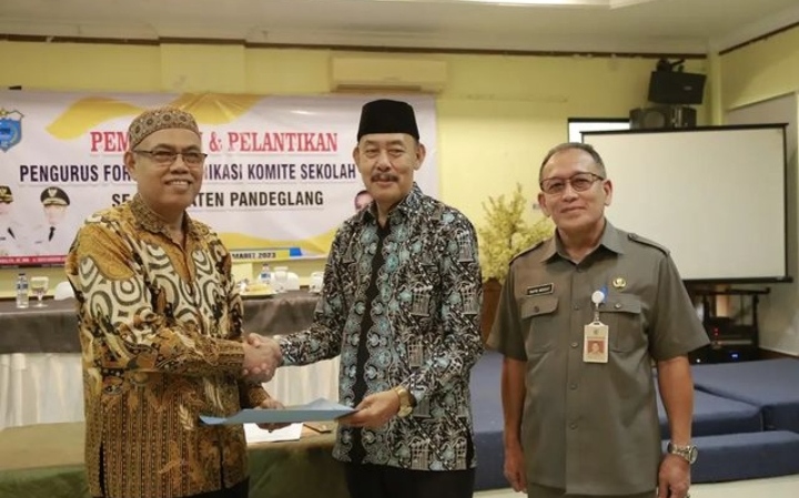 Pj Sekda Taufik Hidayat Hadiri Pelantikan Fkks Kecamatan Periode 2023