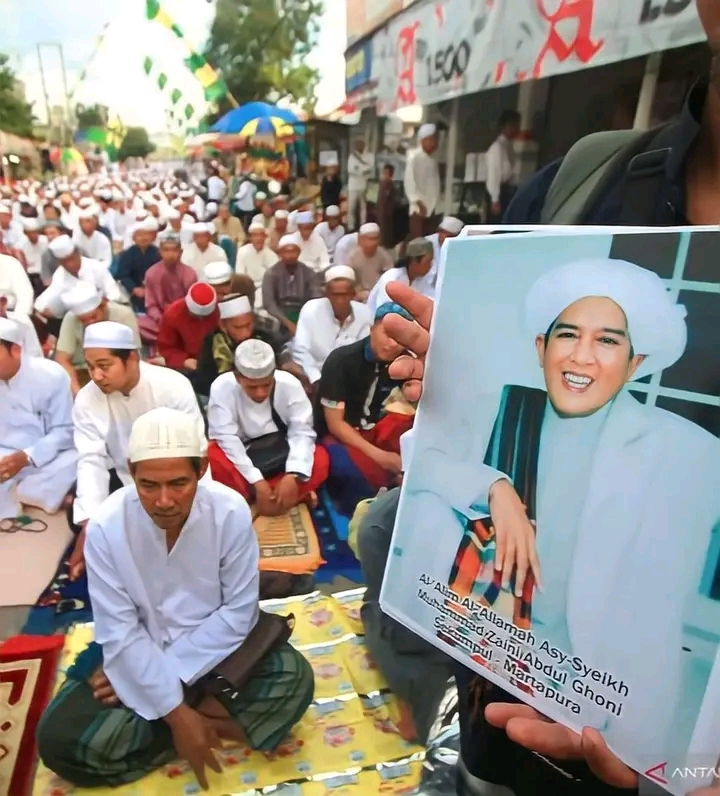 Kisah Seorang Nenek Yang Menabung Demi Acara Khaul Abah Guru Sekumpul